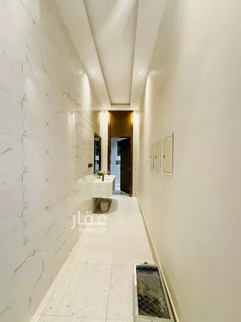 فيلا للبيع في شارع عثمان بن سليمان , حي المهدية, مدينة الرياض, منطقة الرياض صورة 2