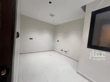 دور للبيع في شارع ثابت بن وديعة, حي العوالي, مدينة الرياض, منطقة الرياض صورة 3