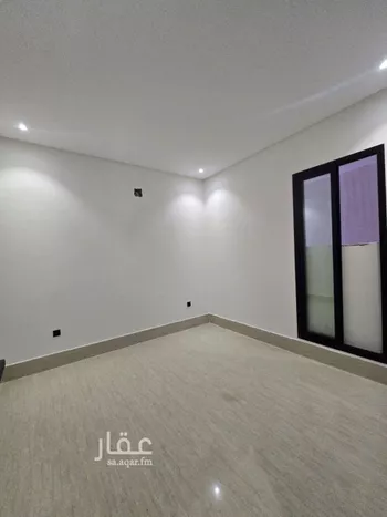 فيلا للبيع في شارع عوف, حي العوالي, مدينة الرياض, منطقة الرياض صورة 2