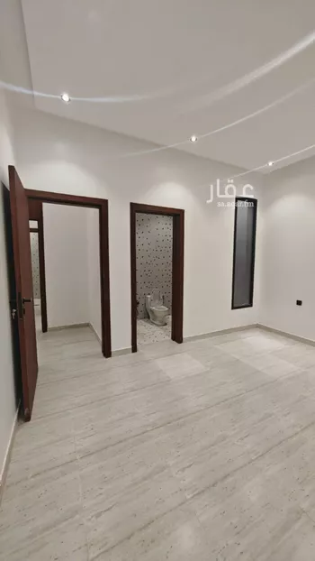 دور للبيع في شارع جمال بن عبدالله شيخ, حي طويق, مدينة الرياض, منطقة الرياض صورة 2