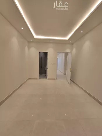 دور للبيع في شارع الحسين القزويني, حي عكاظ, مدينة الرياض, منطقة الرياض صورة 2