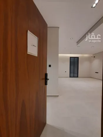 شقة للبيع في شارع الشيخ عبدالرحمن بن عبدالله بن محمد, حي الزهرة, مدينة الرياض, منطقة الرياض صورة 2