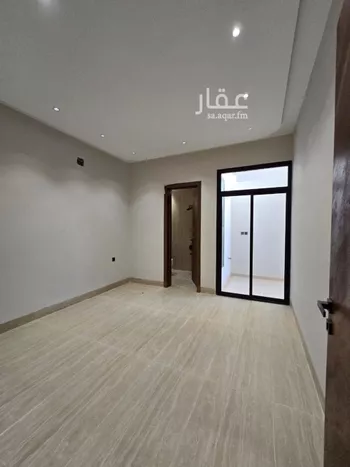 دور للبيع في شارع يوسف المفيد, حي العوالي, مدينة الرياض, منطقة الرياض صورة 4