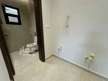 دور للبيع في شارع الشيخ عمر حمدان, حي العوالي, مدينة الرياض, منطقة الرياض صورة 4