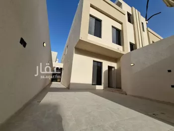 دور للبيع في شارع حجة الإسلام, حي عكاظ, مدينة الرياض, منطقة الرياض صورة 2