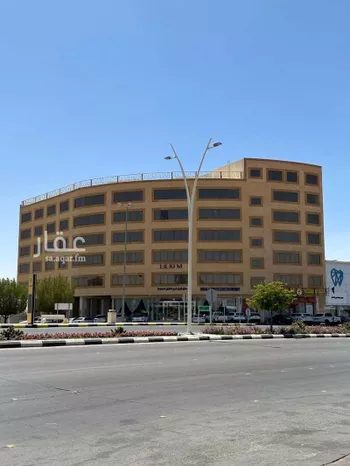 محل للإيجار في شارع شارع زامل العبدالله السليم, حي الفاخرية, مدينة عنيزه, منطقة القصيم صورة 2
