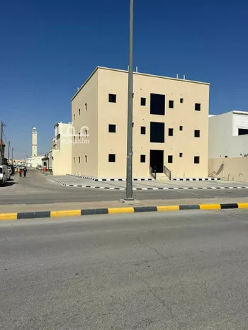 عمارة للبيع في شارع خالد بن الوليد, حي الربوة, مدينة حفر الباطن, المنطقة الشرقية