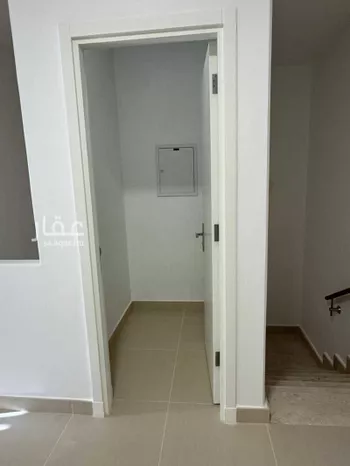 فيلا للإيجار في شارع رقم 1070, حي سدرة, مدينة الرياض, منطقة الرياض صورة 5