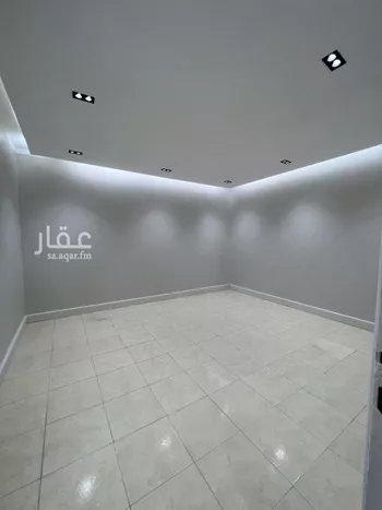 شقة للبيع في شارع وادي جيزان, حي العزيزية, مدينة الرياض, منطقة الرياض صورة 2