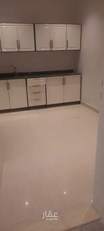 شقة للإيجار في شارع عثمان بن عيسى, حي الإزدهار, مدينة الرياض, منطقة الرياض صورة 3