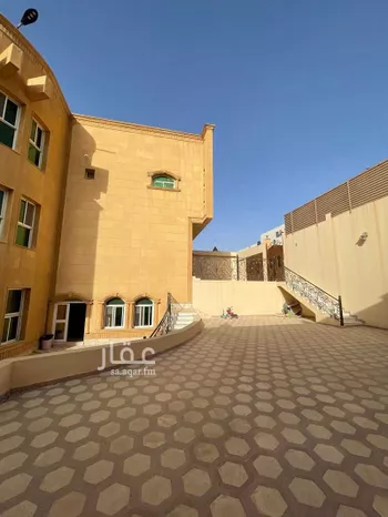 فيلا للإيجار في شارع الحنان, حي الغدير, مدينة الرياض, منطقة الرياض صورة 5
