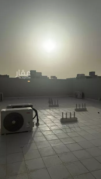 دور للبيع في شارع الملك خالد ابن عبدالعزيز سعود, حي عقرباء, مدينة امارة منطقة الرياض - الجبيله, منطقة الرياض صورة 2
