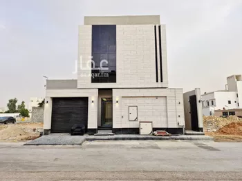 فيلا للبيع في شارع محمد بن عتيق, حي العارض, مدينة الرياض, منطقة الرياض