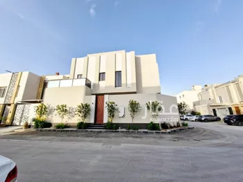 فيلا للبيع في شارع تقي الدين المقريزي, حي العارض, مدينة الرياض, منطقة الرياض