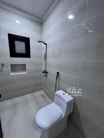 شقة للبيع في شارع معدان بن اوس, حي الرحاب 1, مدينة جازان, منطقة جازان صورة 3