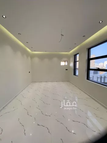 شقة للبيع في شارع المدينه المنوره, حي المحمدية 2, مدينة جازان, منطقة جازان صورة 3