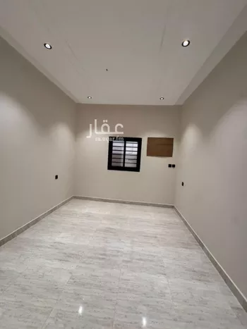 شقة للبيع في شارع شارع عبادة بن الصامت, حي المحمدية 2, مدينة جازان, منطقة جازان صورة 2