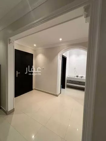 فيلا للبيع في شارع الصداقة, حي إشبيلية, مدينة الرياض, منطقة الرياض صورة 4