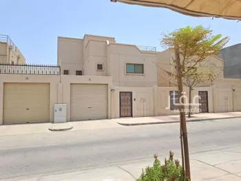 فيلا للبيع في شارع شارع السلام 2, مدينة مدينه الجبيل الصناعيه, المنطقة الشرقية