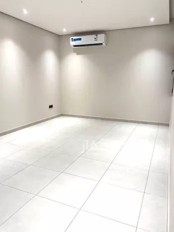 شقة للإيجار في شارع 10278543, حي البحر, مدينة الخبر, المنطقة الشرقية صورة 5
