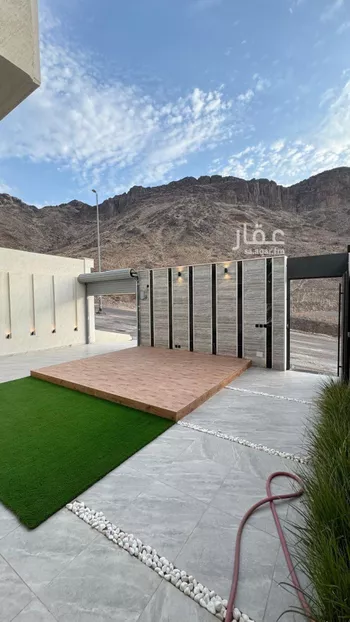 دور للبيع في شارع عرفه الابعري, حي جبل عير, مدينة المدينه المنوره, منطقة المدينة المنورة صورة 3