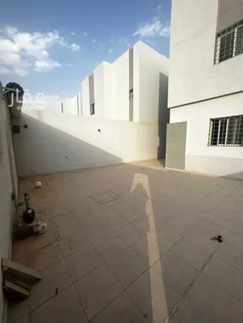 فيلا للإيجار في شارع آل خرشان ، حي الجنادرية ، الرياض ، منطقة الرياض صورة 3
