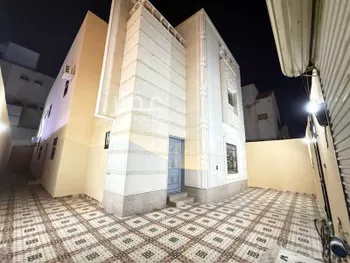 فيلا للبيع في حي الدار البيضاء, مدينة الرياض, منطقة الرياض صورة 2