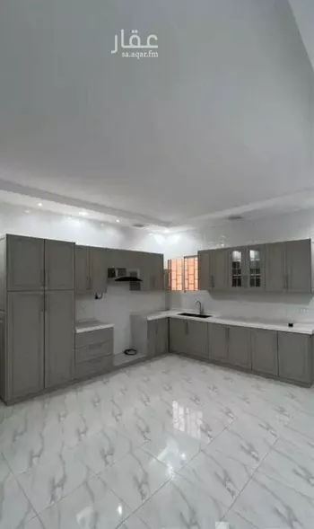 فيلا للبيع في حي النقيب الجنوبي, مدينة بريده, منطقة القصيم صورة 3