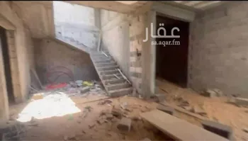 فيلا للبيع في شارع منصور الحنبلي, حي البساتين الشرقي, مدينة بريده, منطقة القصيم صورة 4