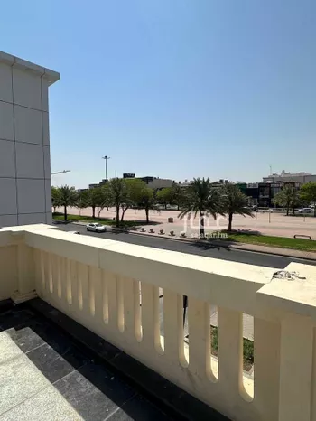 محل للإيجار في شارع ارطاة بن المنذر, حي القصواء, مدينة المدينه المنوره, منطقة المدينة المنورة صورة 4