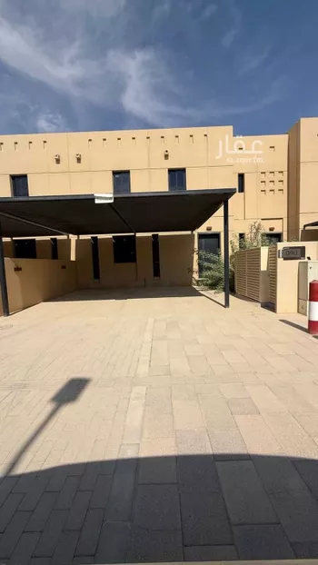 فيلا للإيجار في شارع رقم 1049, حي سدرة, مدينة الرياض, منطقة الرياض