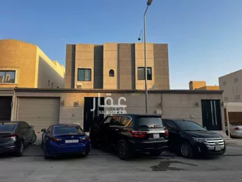فيلا للبيع في شارع أحمد صالح قنديل, حي عرقة, مدينة الرياض, منطقة الرياض