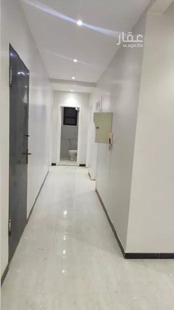 شقة للبيع في شارع بكر صباغ الشافعي ، حي العوالي ، الرياض ، منطقة الرياض صورة 3