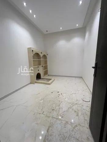 فيلا للبيع في شارع طريق خريص, حي الجنادرية, مدينة الرياض, منطقة الرياض