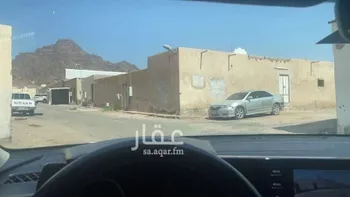 دور للبيع في شارع هلال بن عاصم, حي وعيرة, مدينة المدينه المنوره, منطقة المدينة المنورة
