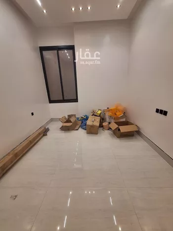 دور للبيع في شارع عبدالله بن أبي الهذيل, حي الرمال, مدينة الرياض, منطقة الرياض صورة 4