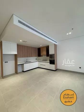 شقة للبيع في شارع الامير عبدالعزيز ابن فهد ابن عبدالعزيز, حي الحزام الذهبي, مدينة الخبر, المنطقة الشرقية صورة 2