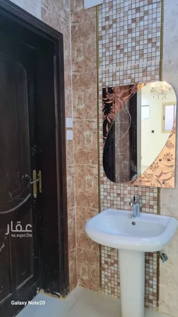 فيلا للبيع في شارع المعارف, حي اليرموك, مدينة تبوك, منطقة تبوك صورة 2