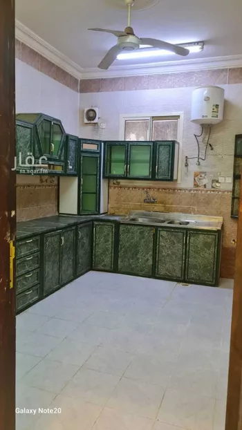 فيلا للبيع في شارع المعارف, حي اليرموك, مدينة تبوك, منطقة تبوك صورة 3