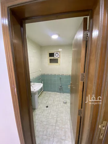 شقة للإيجار في شارع يحيى الفرضي, حي الربوة, مدينة الرياض, منطقة الرياض صورة 4