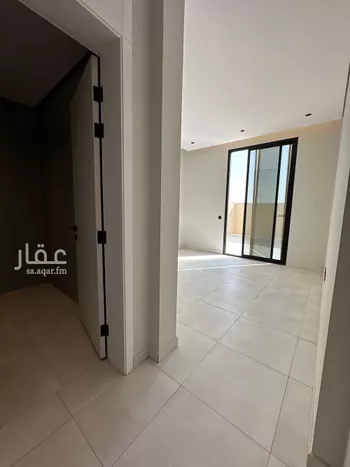 دور للبيع في شارع محمد بن أحمد بن أبي التائب, حي العارض, مدينة الرياض, منطقة الرياض صورة 3
