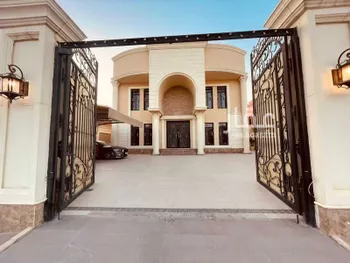 فيلا للبيع في شارع النعمان بن بشير, حي السليمانية, مدينة الرياض, منطقة الرياض صورة 2