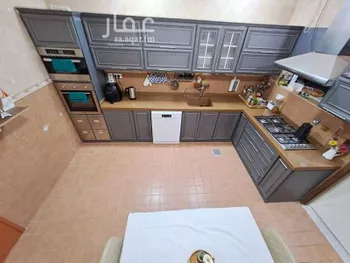 فيلا للبيع في شارع 7369396, حي الإسكان, مدينة بريده, منطقة القصيم صورة 3