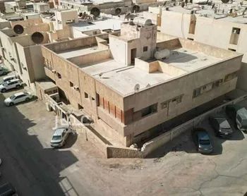 عمارة للبيع في شارع حمامة, حي جرير, مدينة الرياض, منطقة الرياض صورة 4