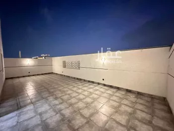 دور للبيع في شارع عبدالمجيد شبكشي, حي الروضة, مدينة جدة, منطقة مكة المكرمة صورة 2