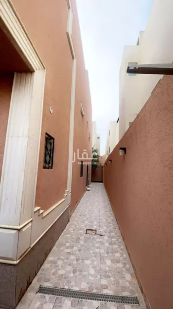 فيلا للبيع في شارع النشرة, حي الياسمين, مدينة الرياض, منطقة الرياض صورة 3