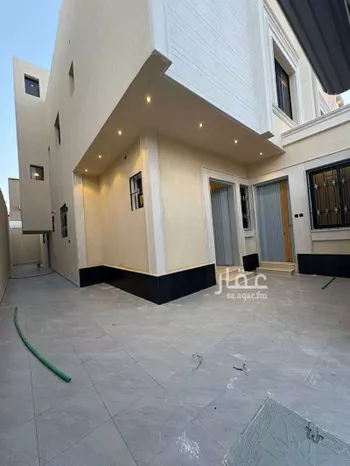فيلا للبيع في شارع الزبداني, حي العريجاء الغربي, مدينة الرياض, منطقة الرياض صورة 2