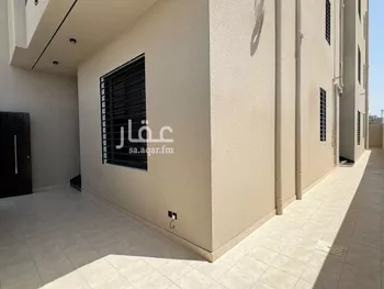 شقة للبيع في حي الزهور, مدينة ابها, منطقة عسير صورة 2
