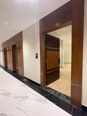 شقة للإيجار في شارع القرية العليا, حي الحمراء, مدينة الخبر, المنطقة الشرقية