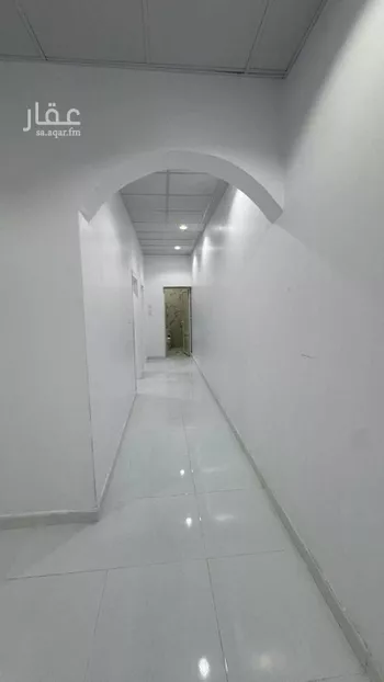 مكتب تجاري للإيجار في شارع عبدالعزيز بن مساعد, حي الخماشية, مدينة حائل, منطقة حائل صورة 4
